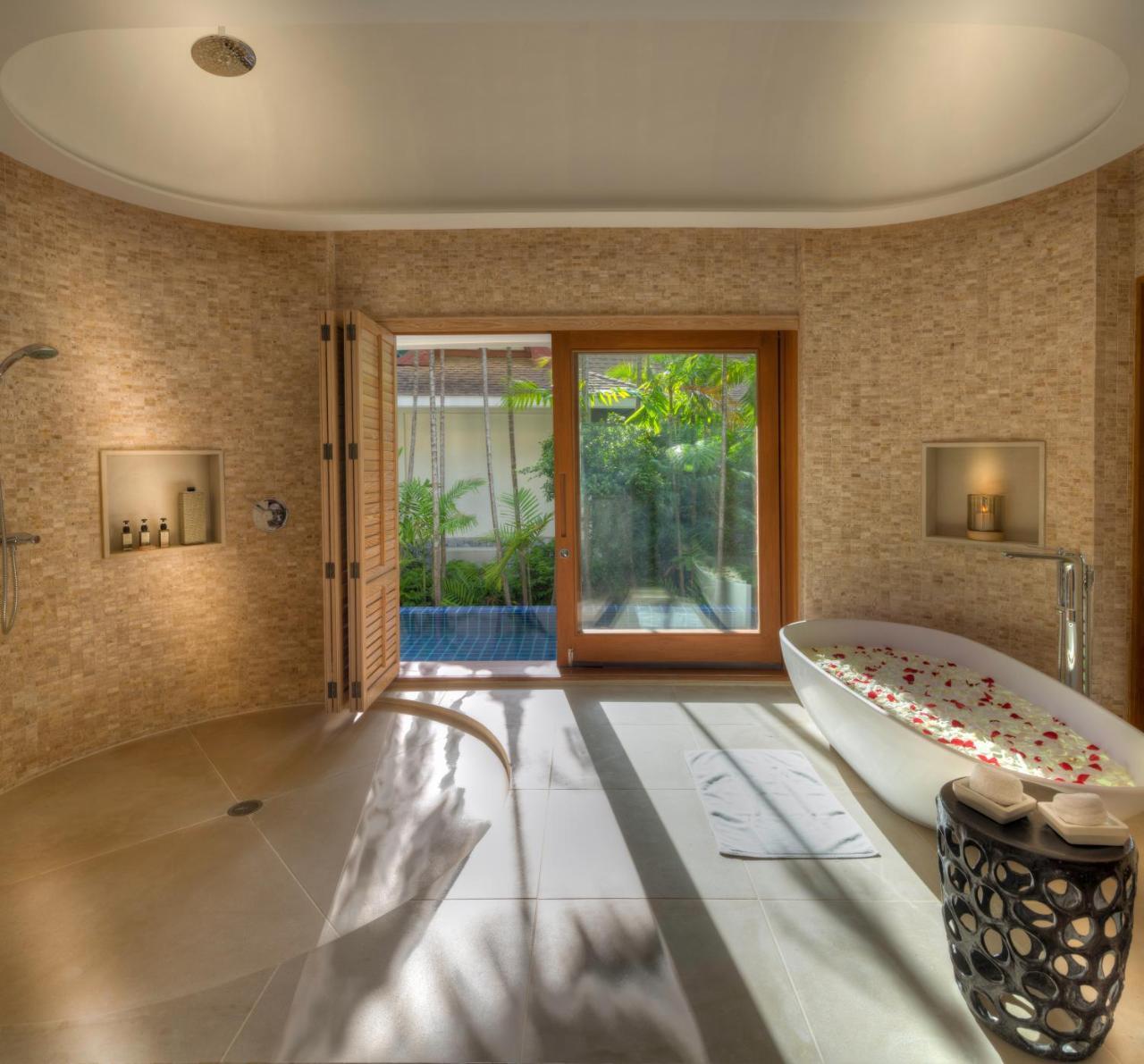 Villa Macaque And Villa Languor ライレイビーチ エクステリア 写真